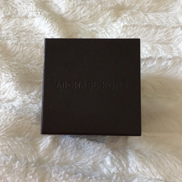 Michael Kors Watch - Picture 3 of 3